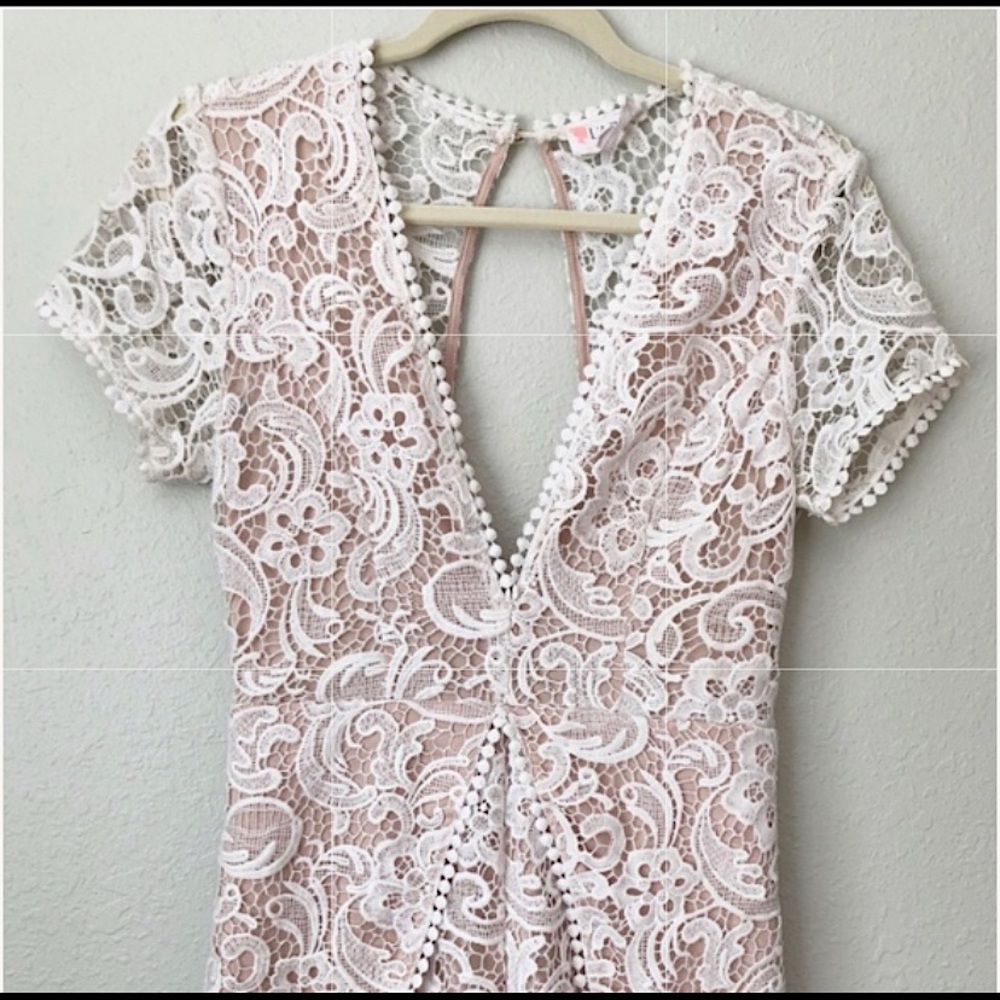 L'Atiste by amy lace crochet white romper M
